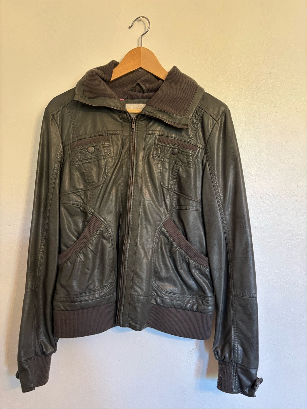 Women’s charcoal faux Leather Zip-Front Jacket